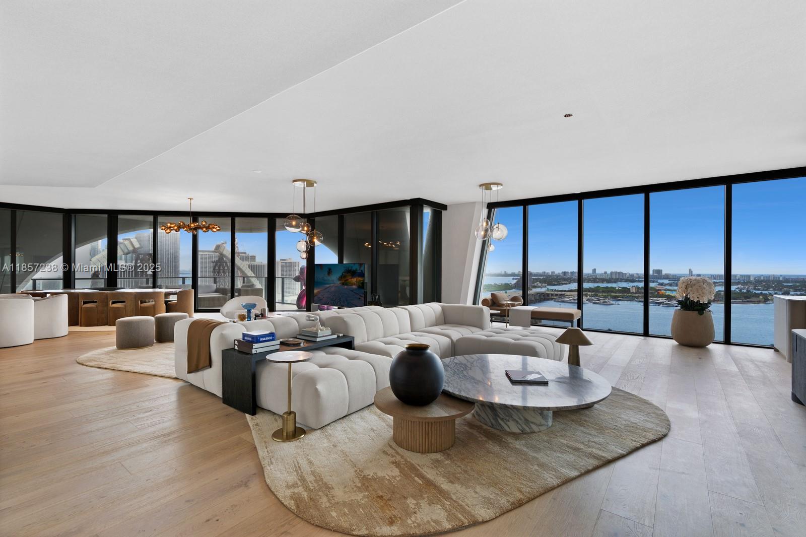 ONE THOUSAND MUSEUM CONDO - Residential