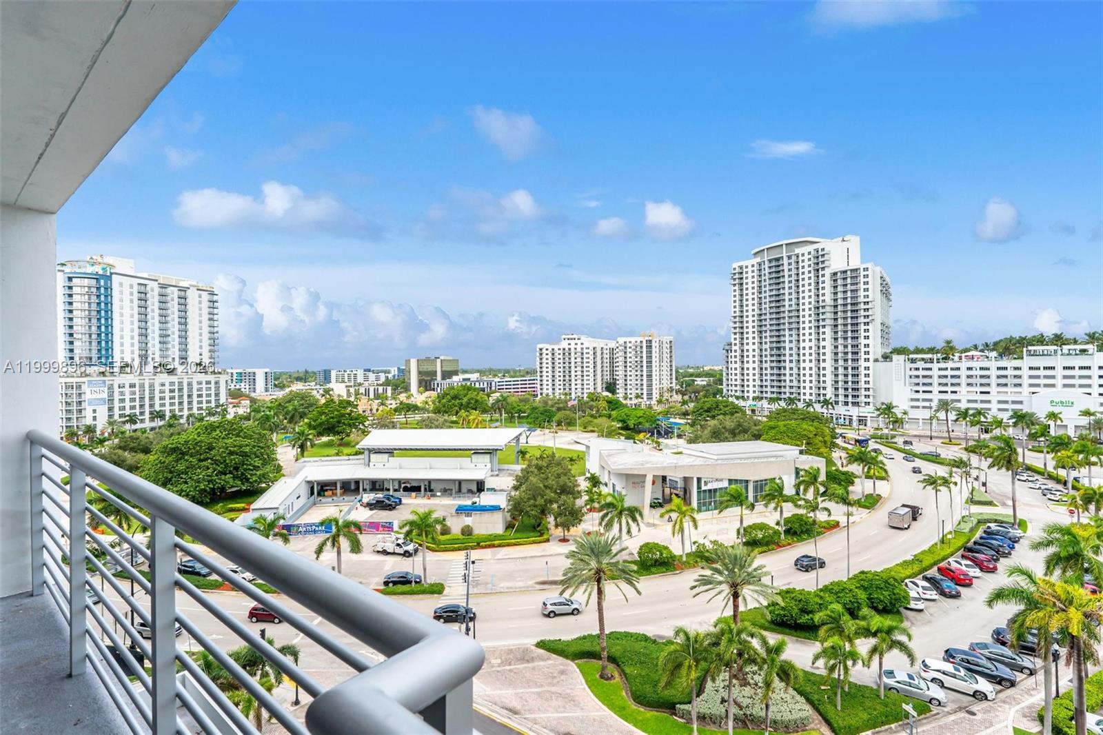 HOME TOWER CONDO - Residential