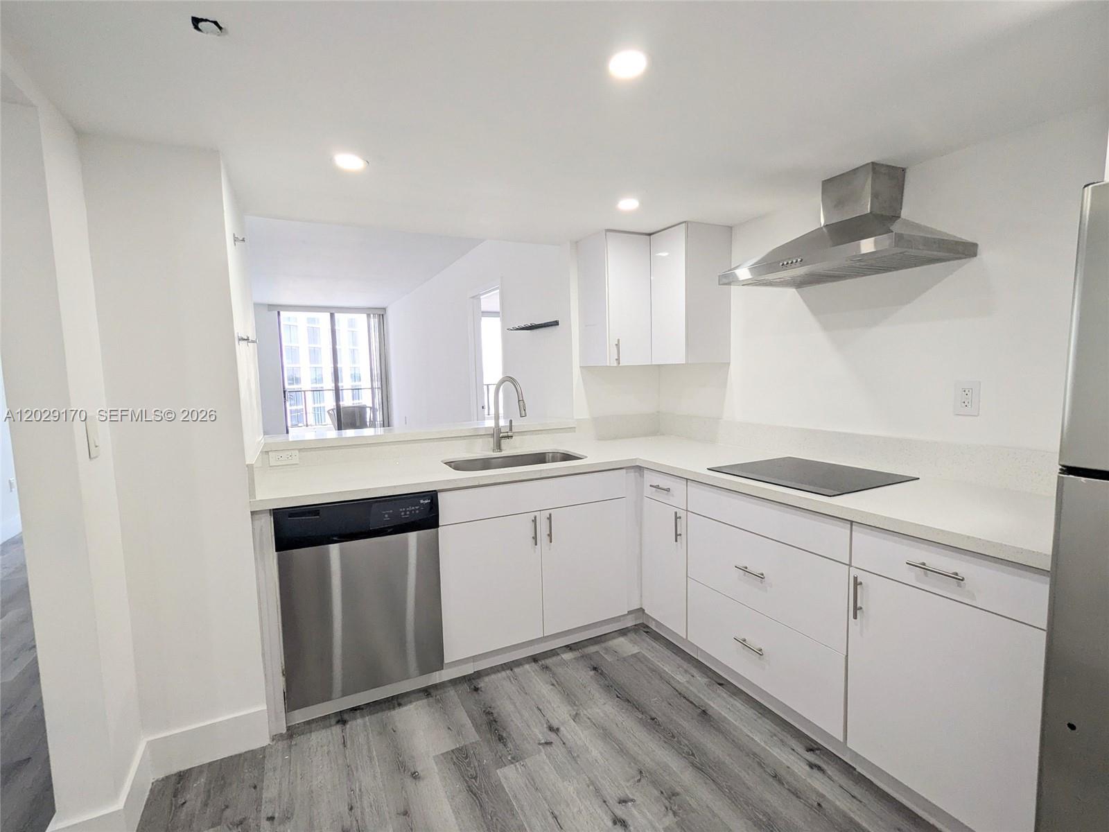 VENETIA CONDO - Residential Lease