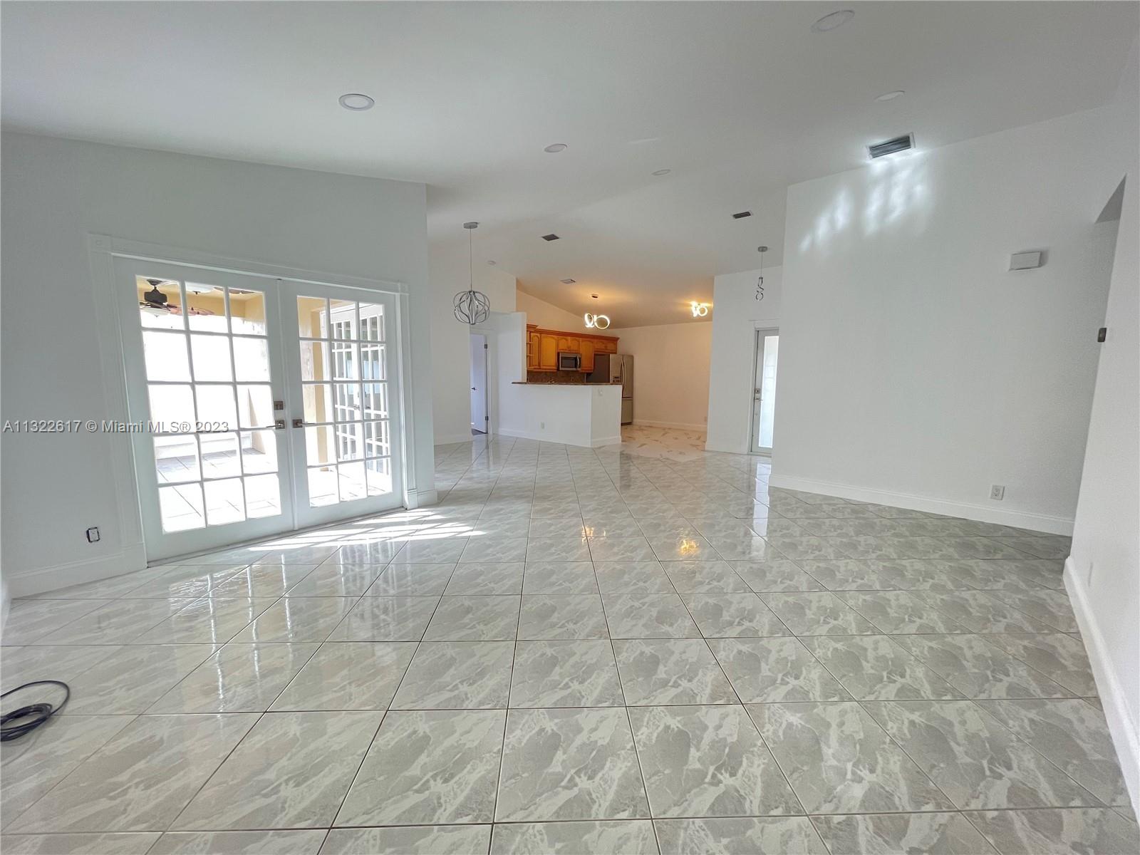 NEW RIVER ESTATES SECTION - Residential Lease