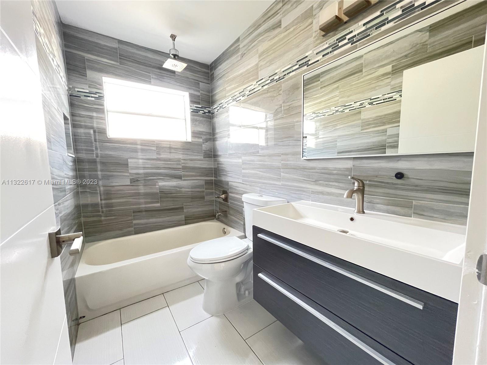 NEW RIVER ESTATES SECTION - Residential Lease