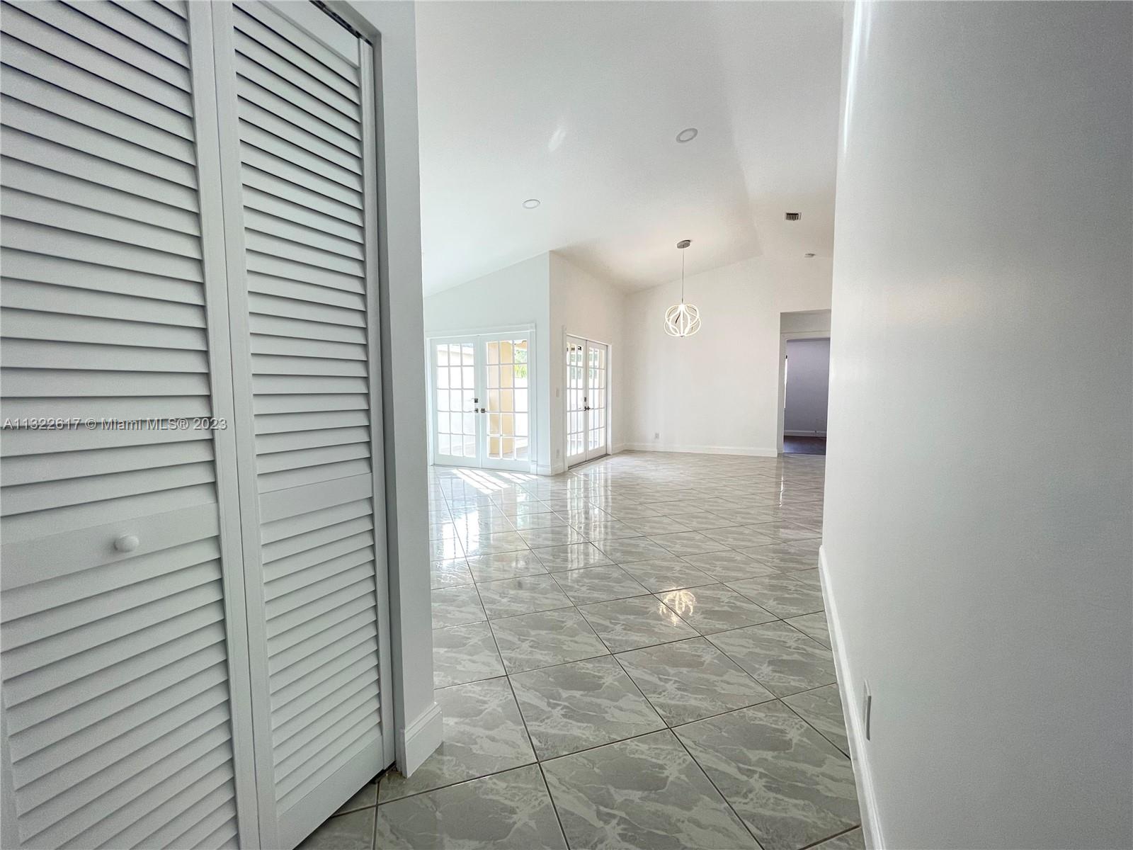 NEW RIVER ESTATES SECTION - Residential Lease