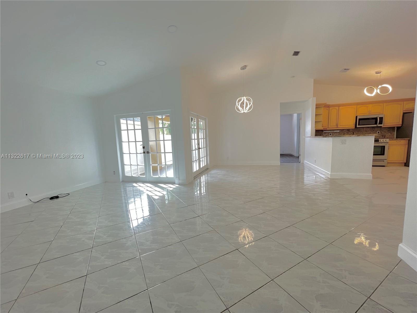 NEW RIVER ESTATES SECTION - Residential Lease