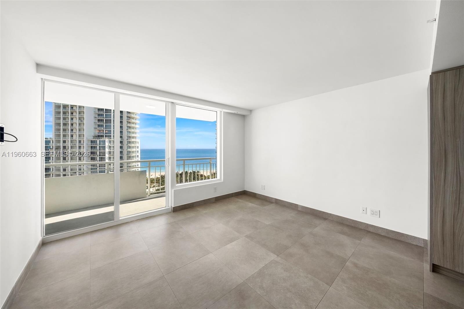 SOUTH POINTE TOWERS CONDO - Residential