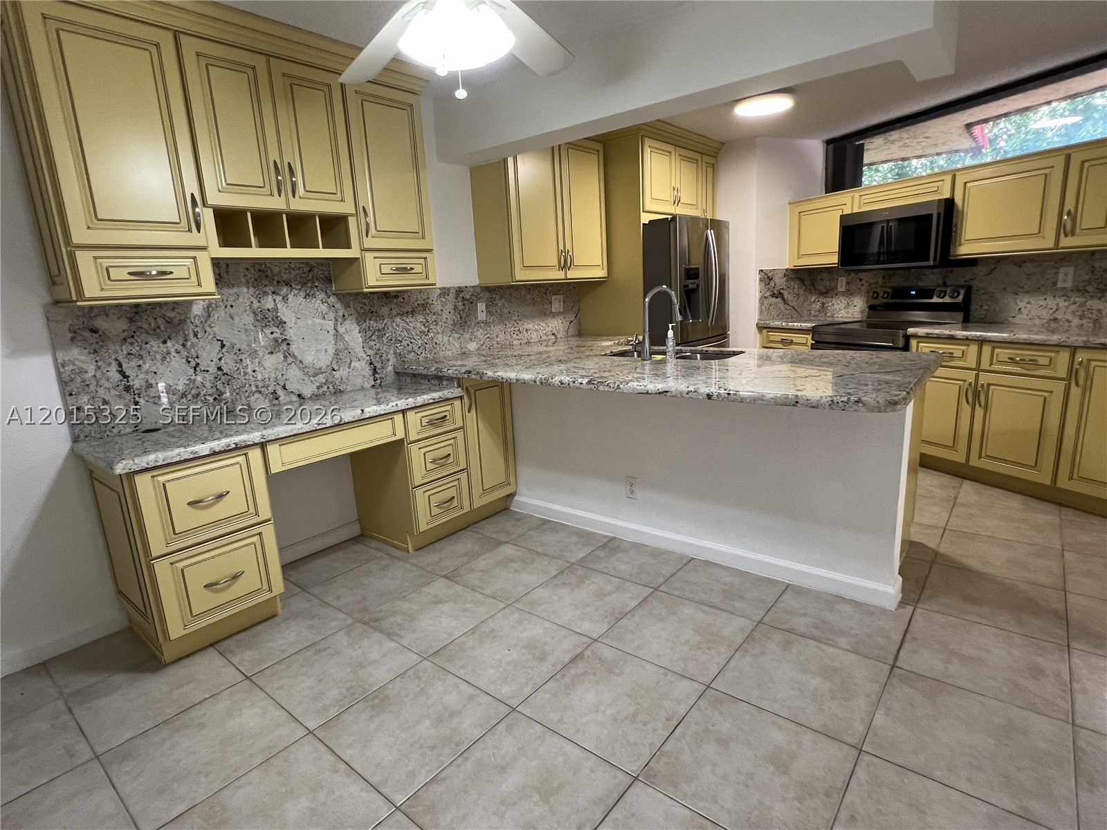 AFFORDABLE OASIS IN CENTRAL BOCA! Beautiful, peaceful, pet friendly and spacious townhome is minutes from A+ schools, turnpike, Town Center Mall, restaurants, grocery stores and beach. It is move-in ready with freshly painted walls throughout, with SS appliances, granite counter tops, updated flooring and fixtures, walk in closets with custom built shelving, and large front patio for entertainment. LOW HOA includes security guard patrol, giant pool, 2 tennis courts, roof & exterior wall maintenance. Capital contribution of 2 month's maintenance is required at closing. Townhome is fenced, has hurricane shutters and additional outside storage room. Kitchen has built-in desk/cabinet for in home-office area. This hidden gem is the best opportunity for first time home buyers or investors (rent after 1 yr) in prime location!