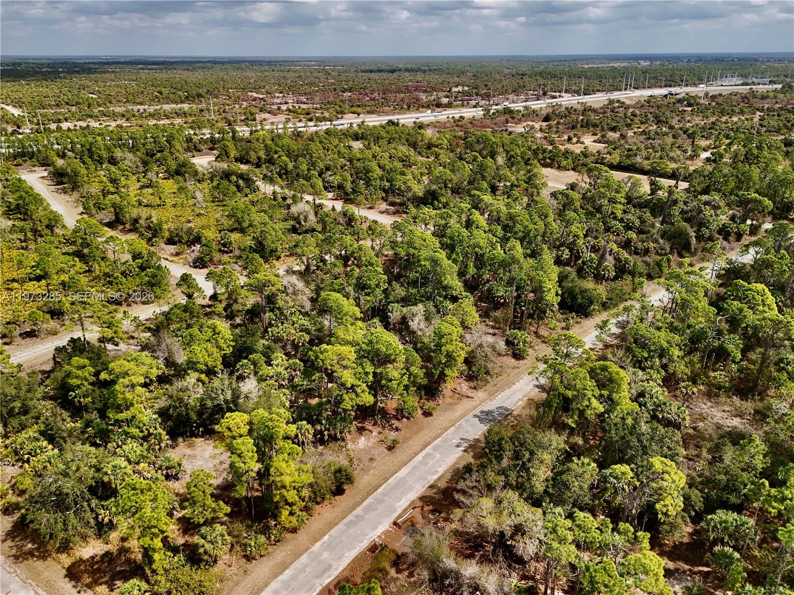 PORT CHARLOTTE - Land
