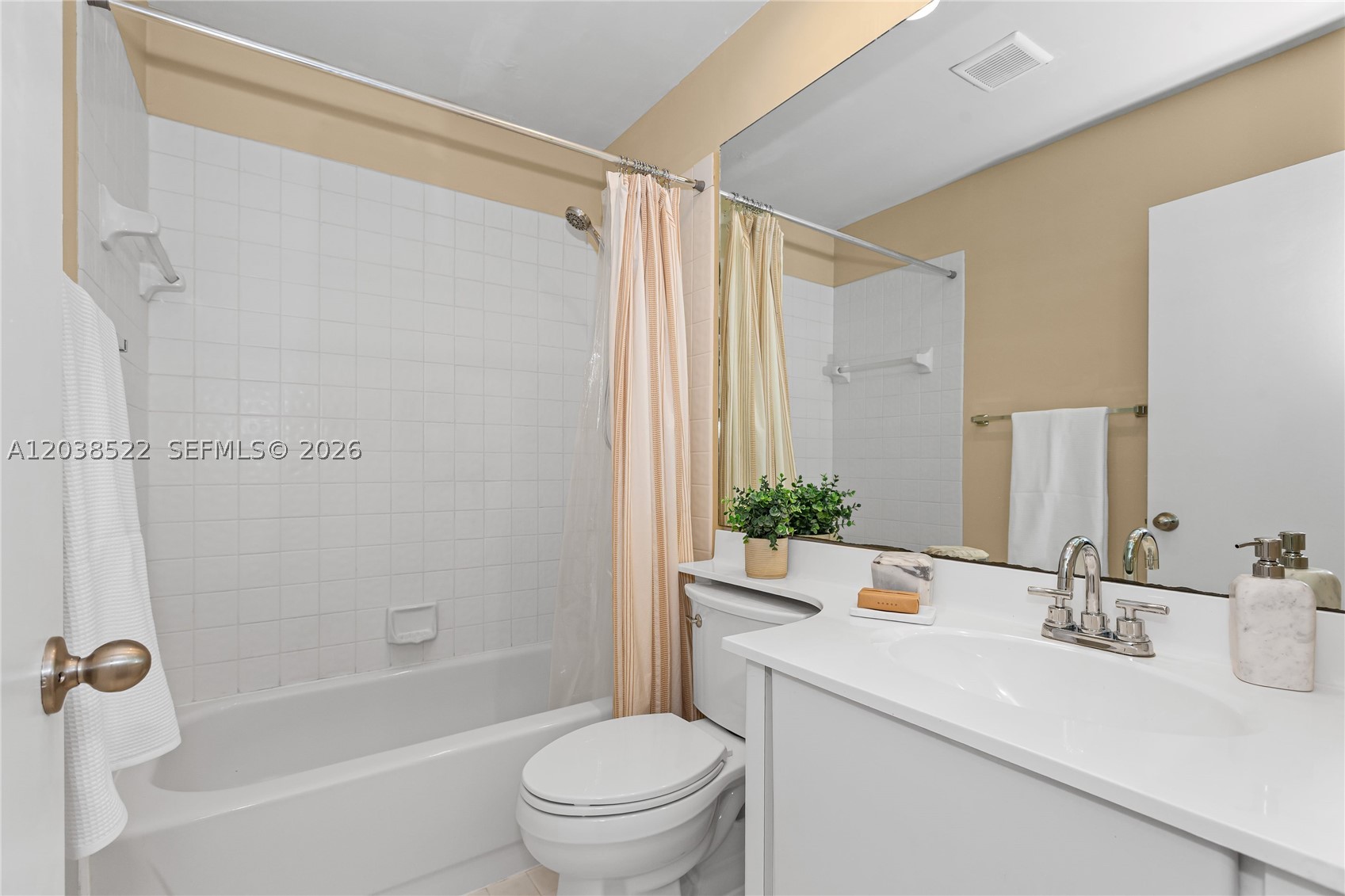 PARC COURT CONDO - Residential