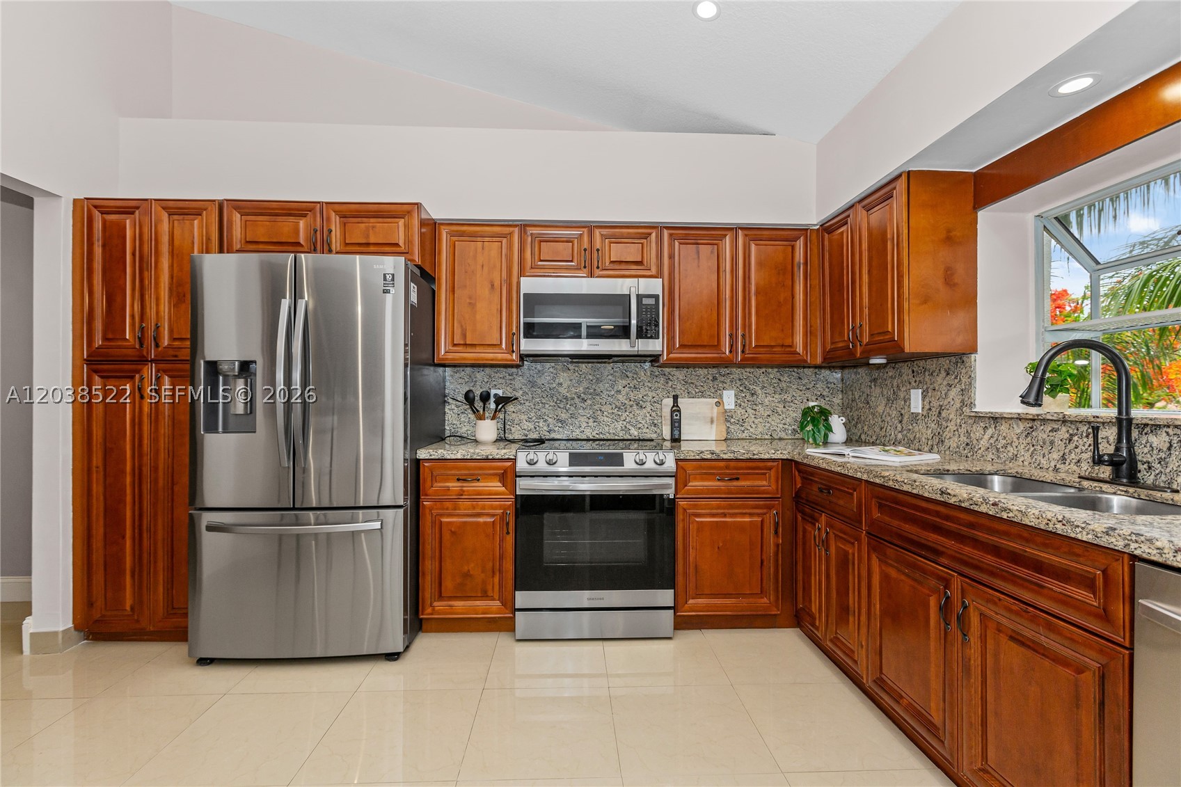 PARC COURT CONDO - Residential