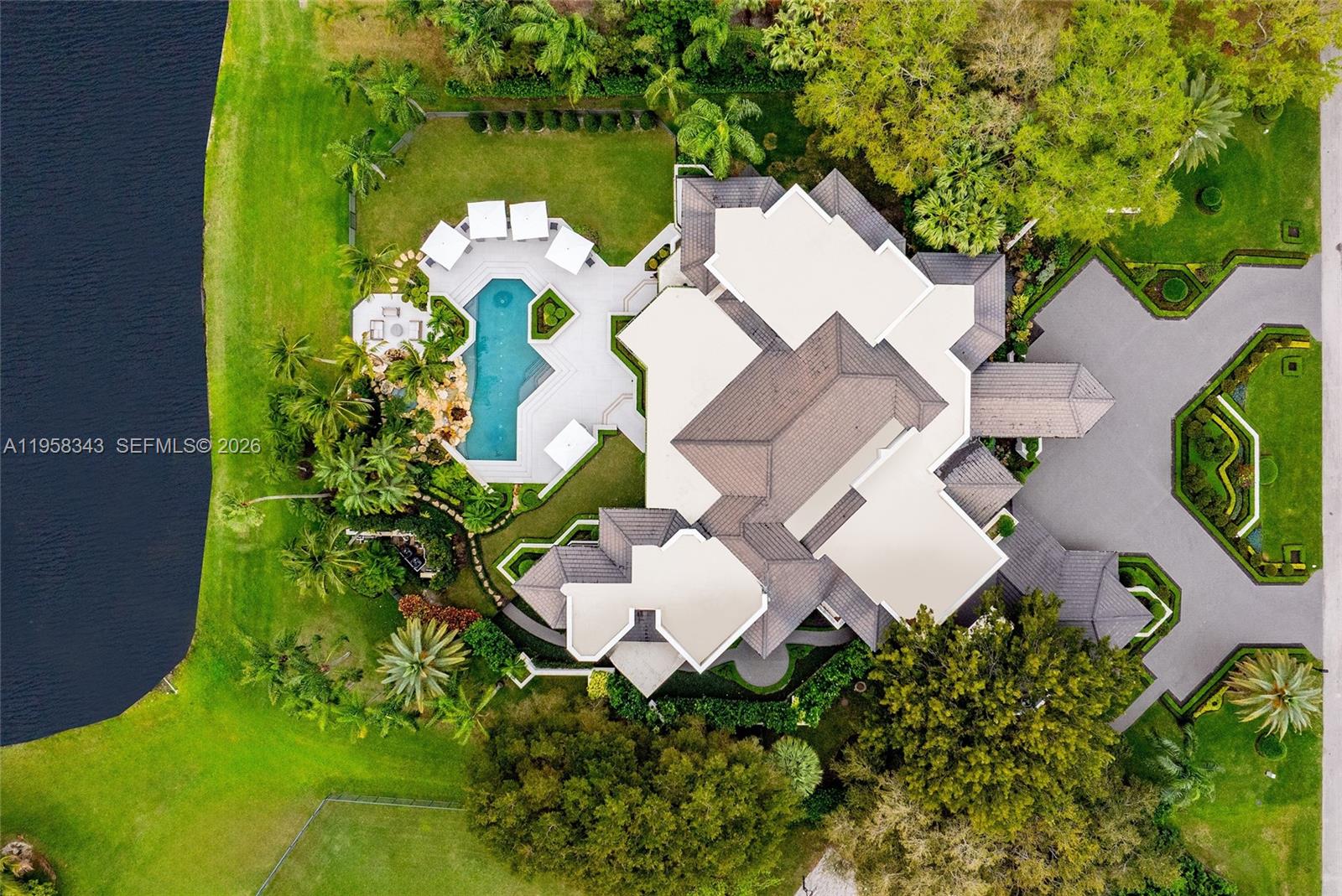 WINDMILL RANCH ESTATES - Residential