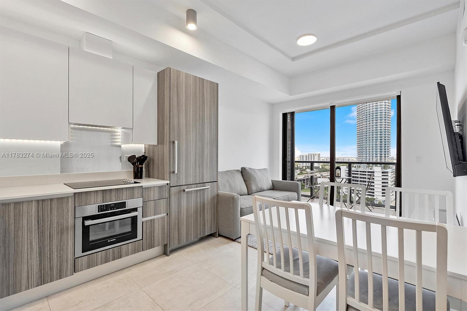 Smart Brickell - Residential