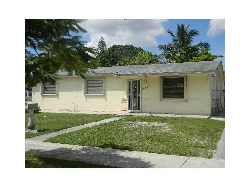 CAROL CITY GARDENS - Residential