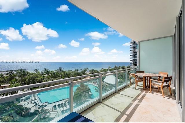 10295 COLLINS AVE RESDNTA - Residential