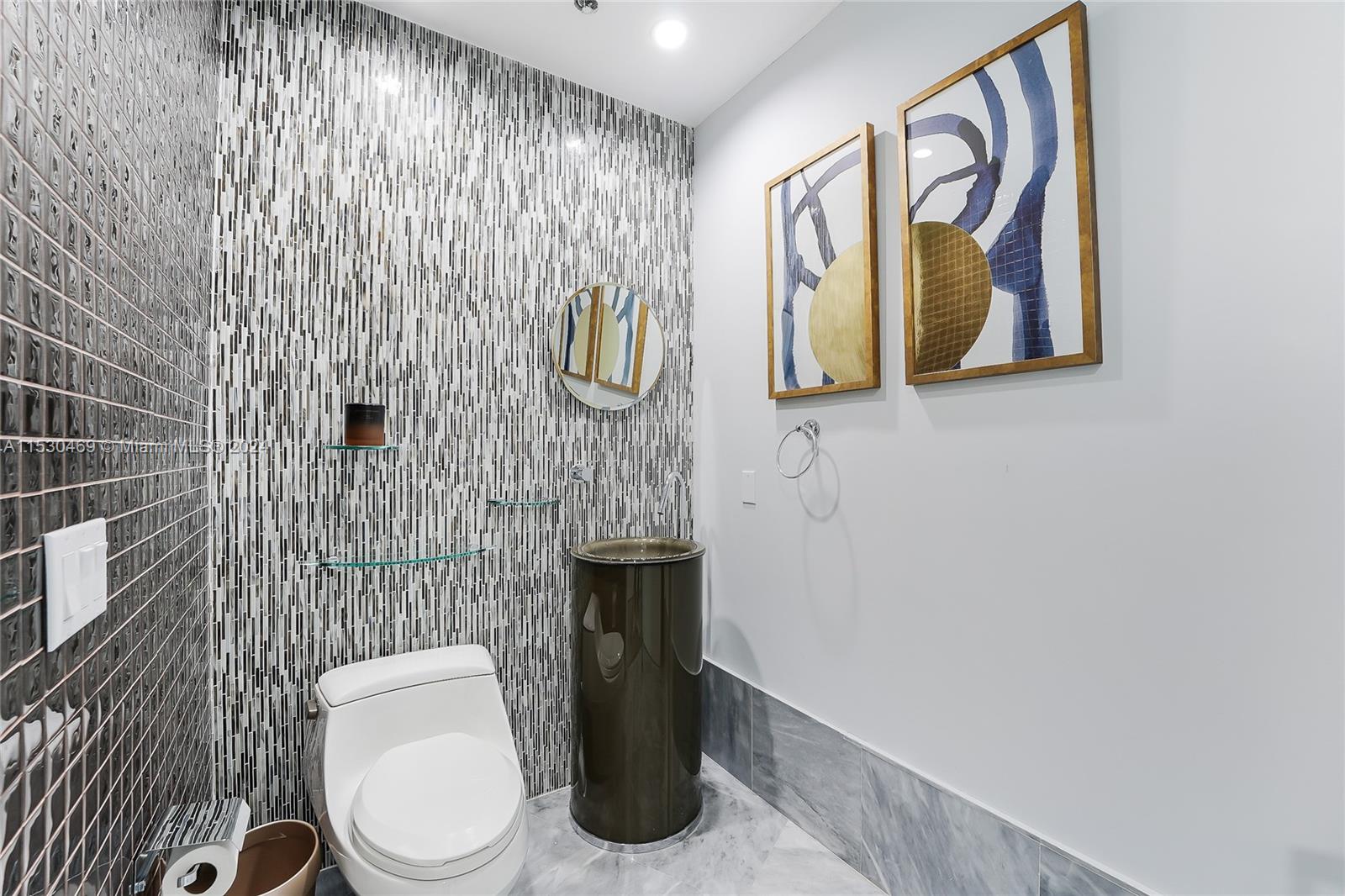 10295 COLLINS AVE RESDNTA - Residential