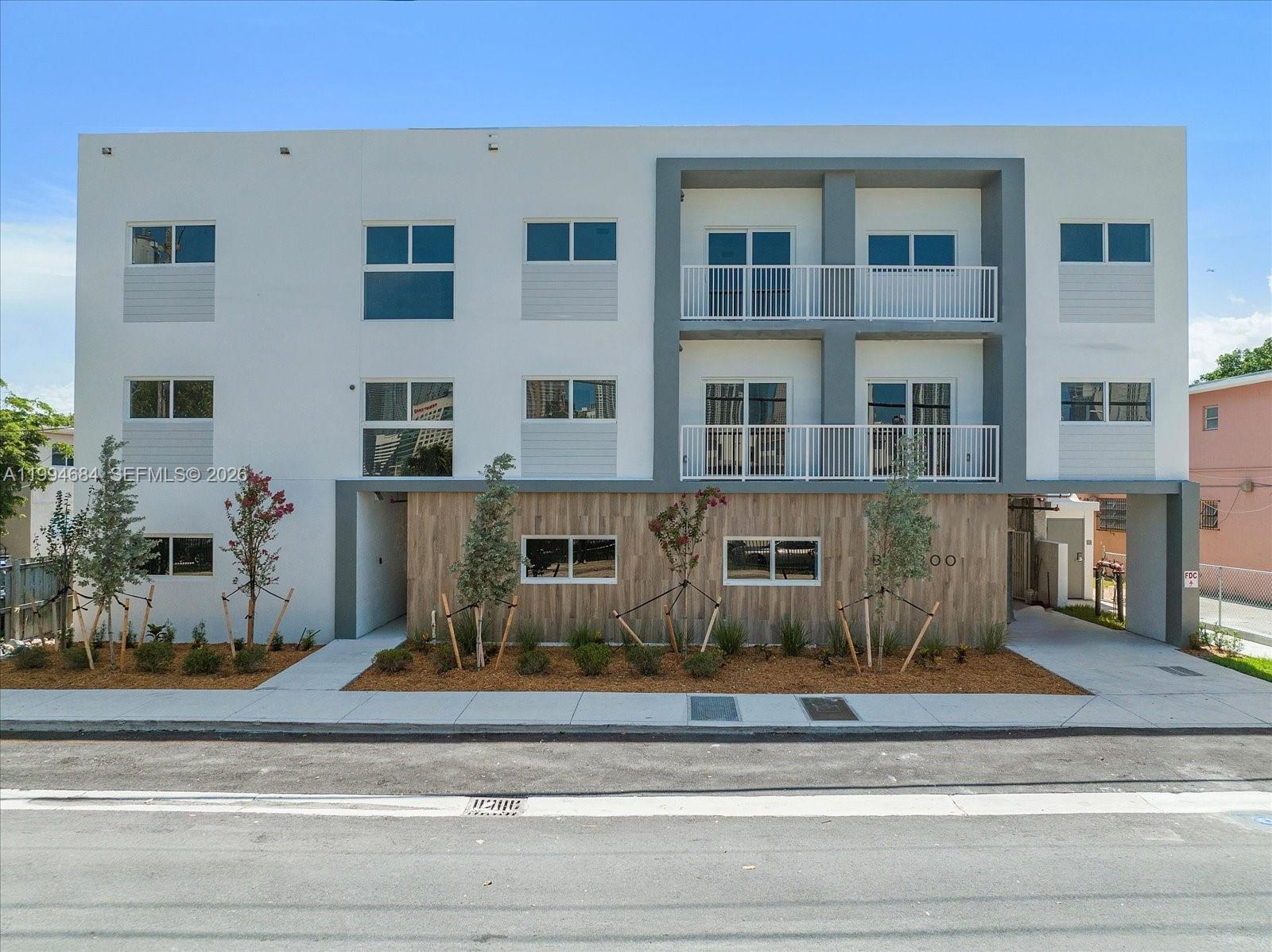 Welcome to Bamboo, multifamily building that combines comfort and convenience. Located just 5 minutes from Brickell and Downtown Miami, this studio unit, with 1 bathroom features a beautiful kitchen with stainless steel appliances and tile flooring throughout. The price includes trash fee and storage fee. Utilities and parking are not included. Come experience modern living at its finest. Easy application and approval. Ready to move in. Schedule a tour and make Bamboo your new home today!