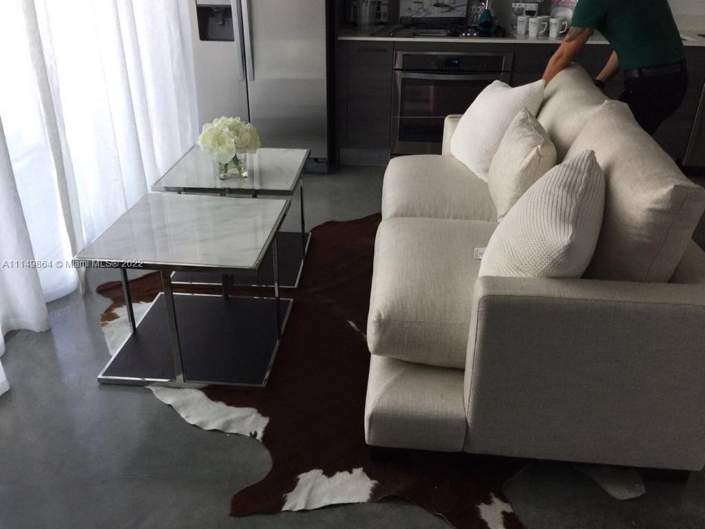 CENTRO CONDO - Residential