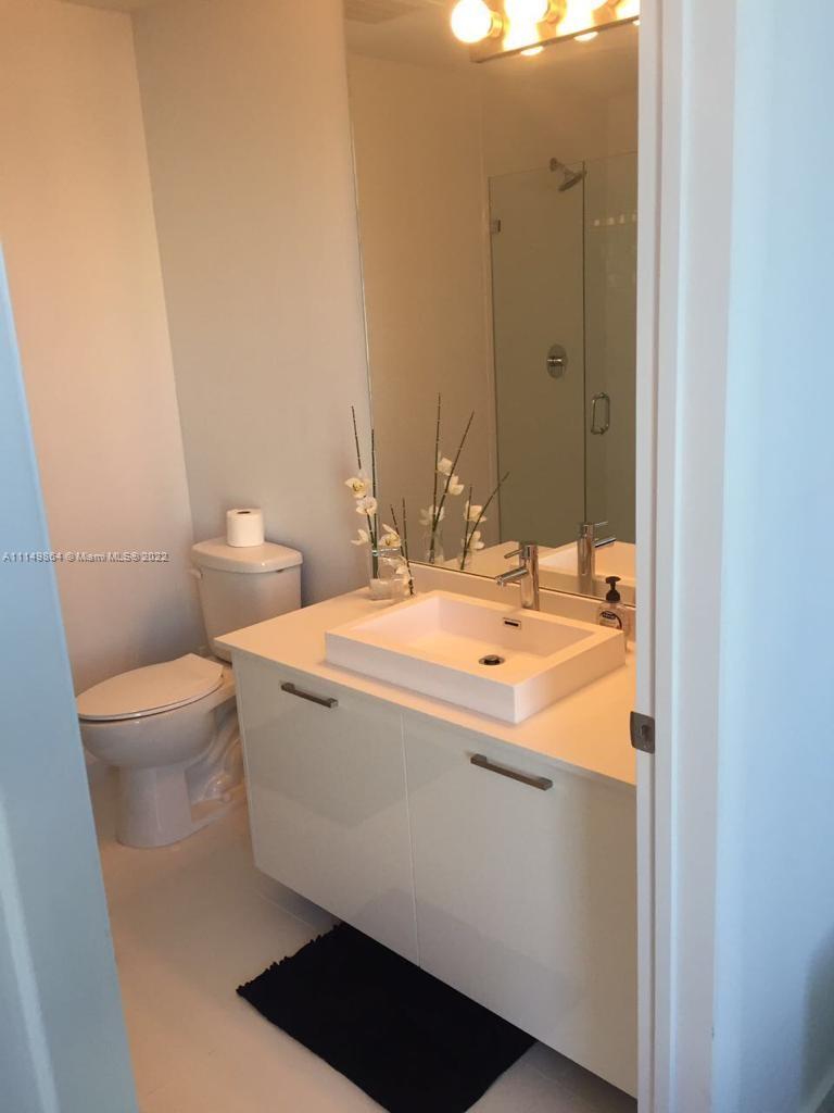 CENTRO CONDO - Residential