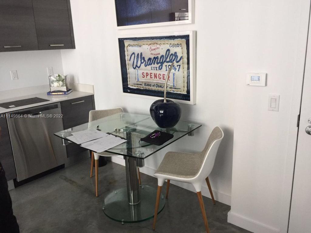 CENTRO CONDO - Residential