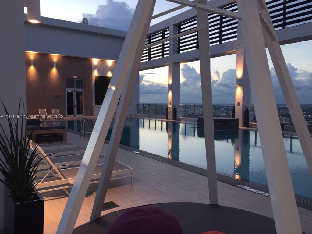 CENTRO CONDO - Residential
