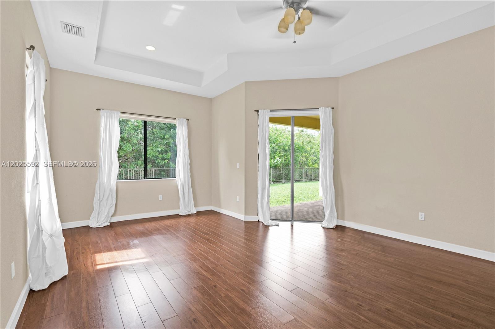 CUTLER CAY - Residential