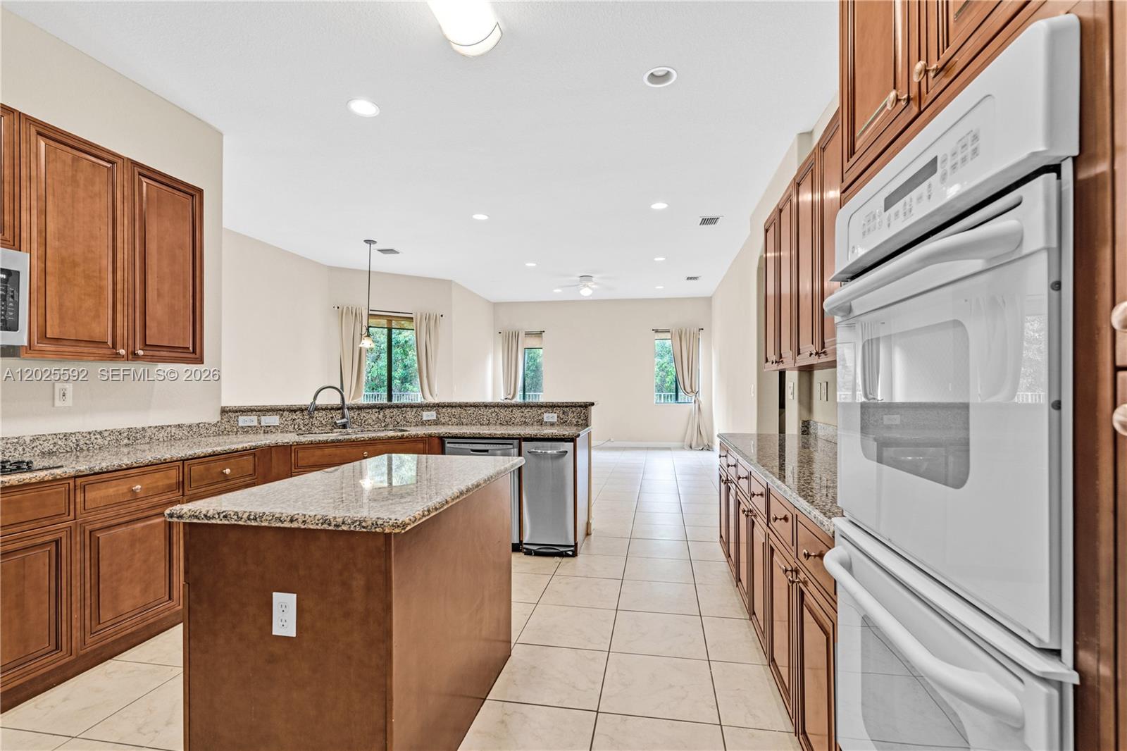 CUTLER CAY - Residential