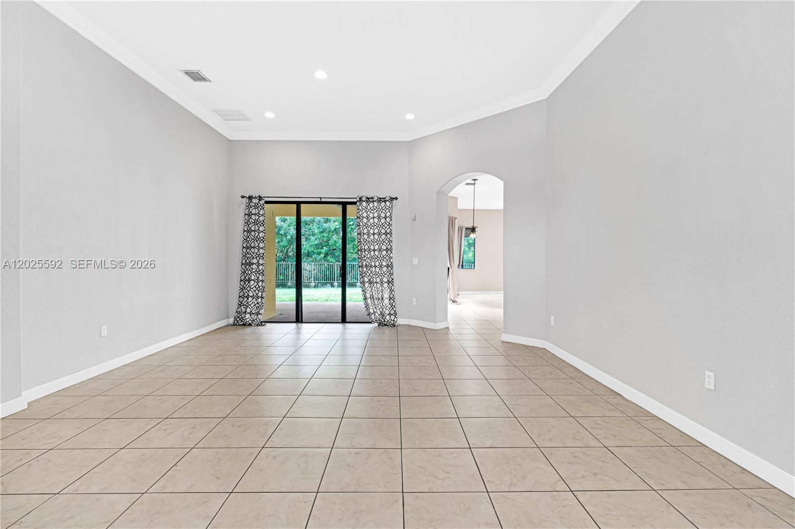 CUTLER CAY - Residential