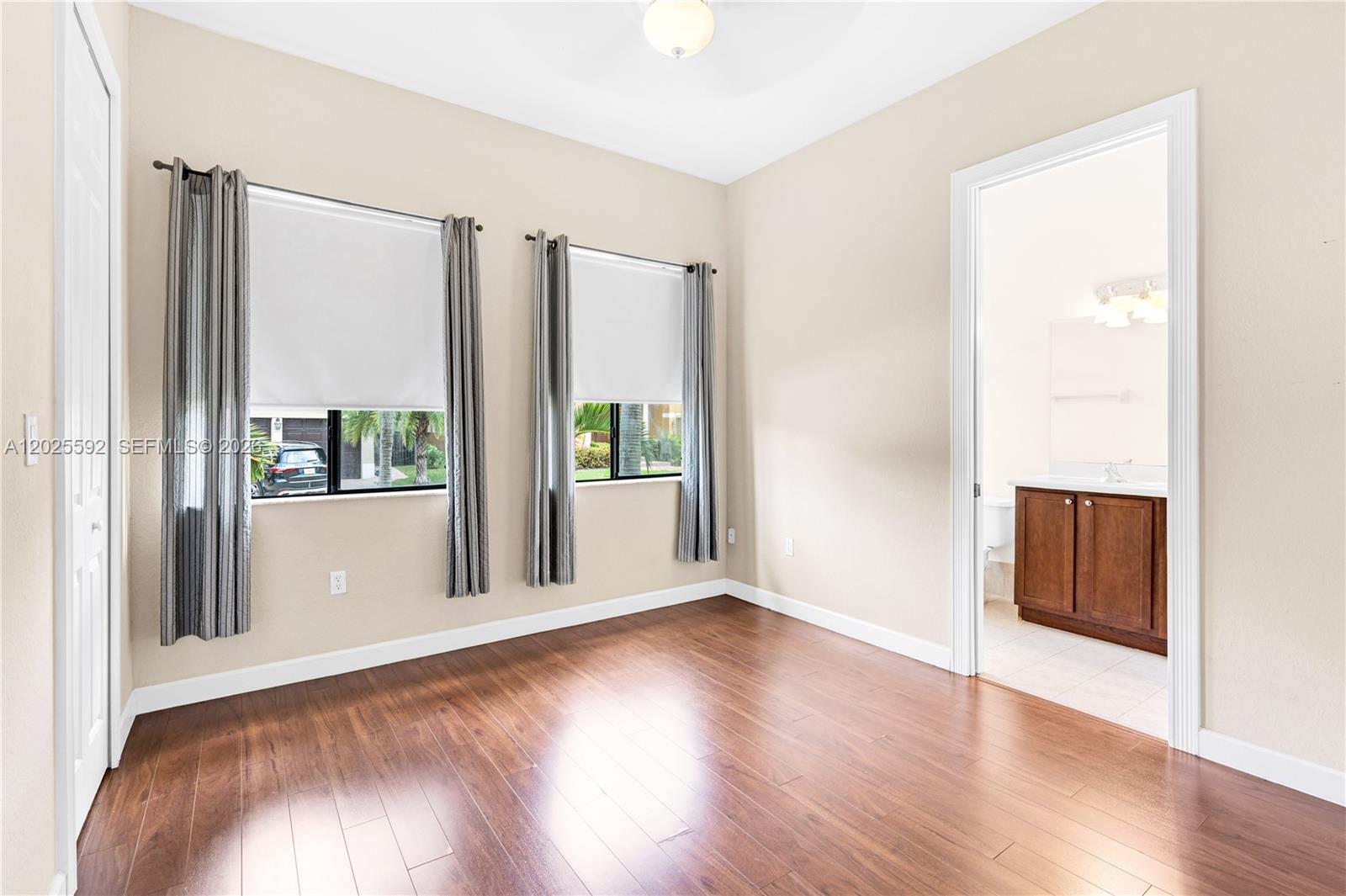 CUTLER CAY - Residential