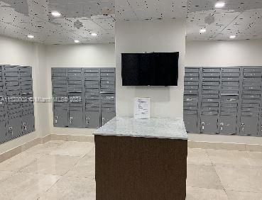 BRICKELL KEY II CONDO - Residential Lease