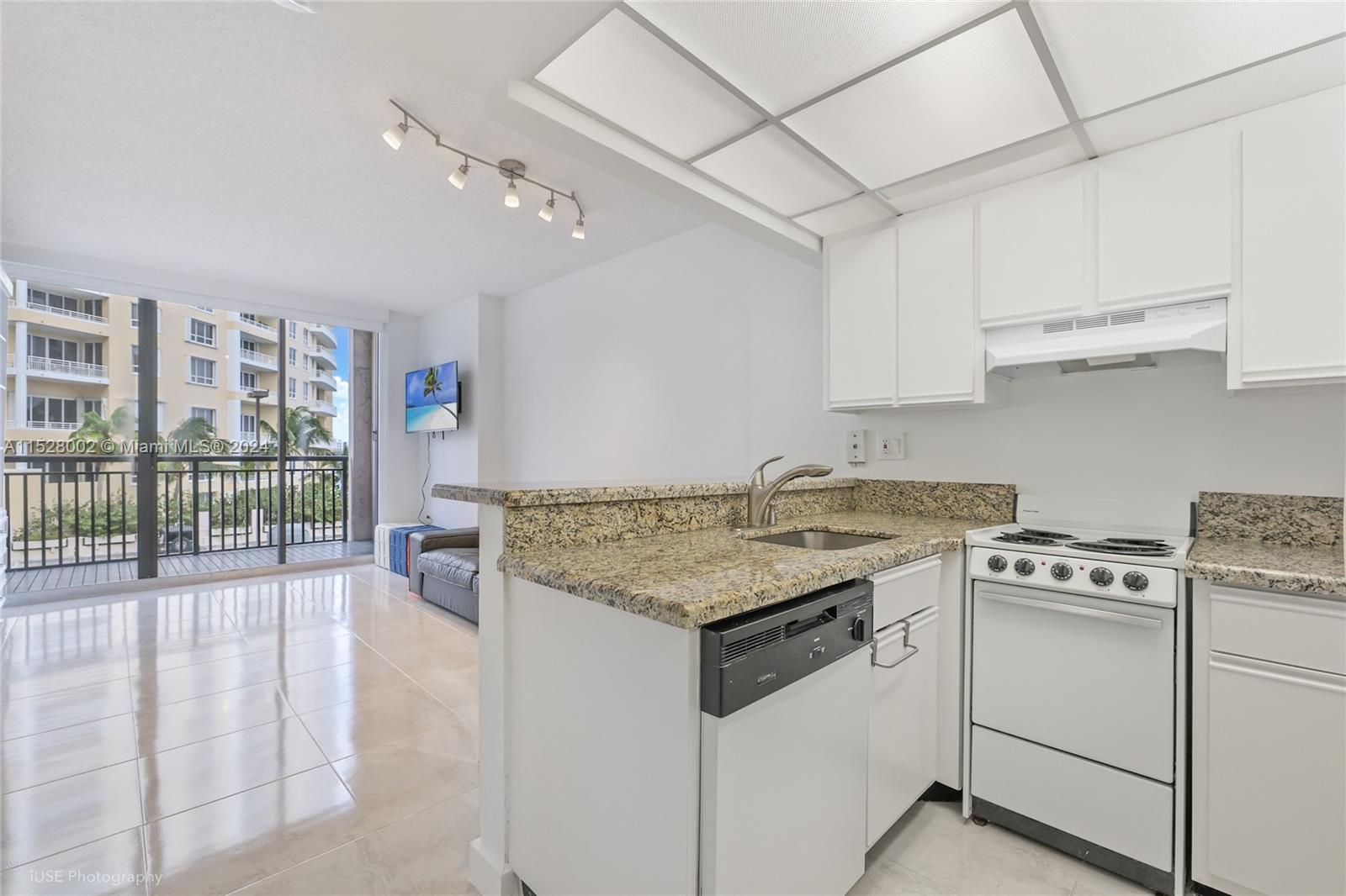 BRICKELL KEY II CONDO - Residential Lease