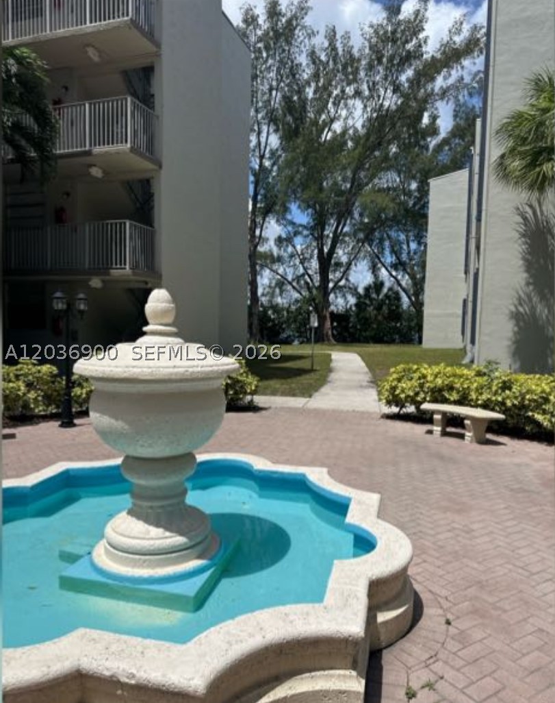 SAMARI LAKE EAST CONDO - Residential Lease