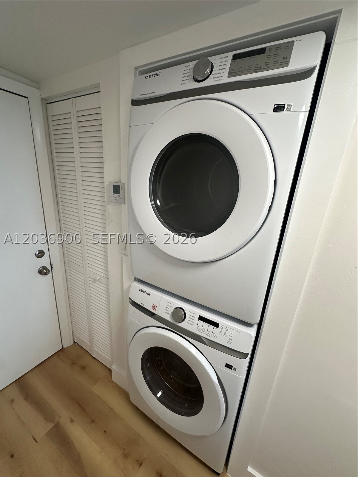 SAMARI LAKE EAST CONDO - Residential Lease