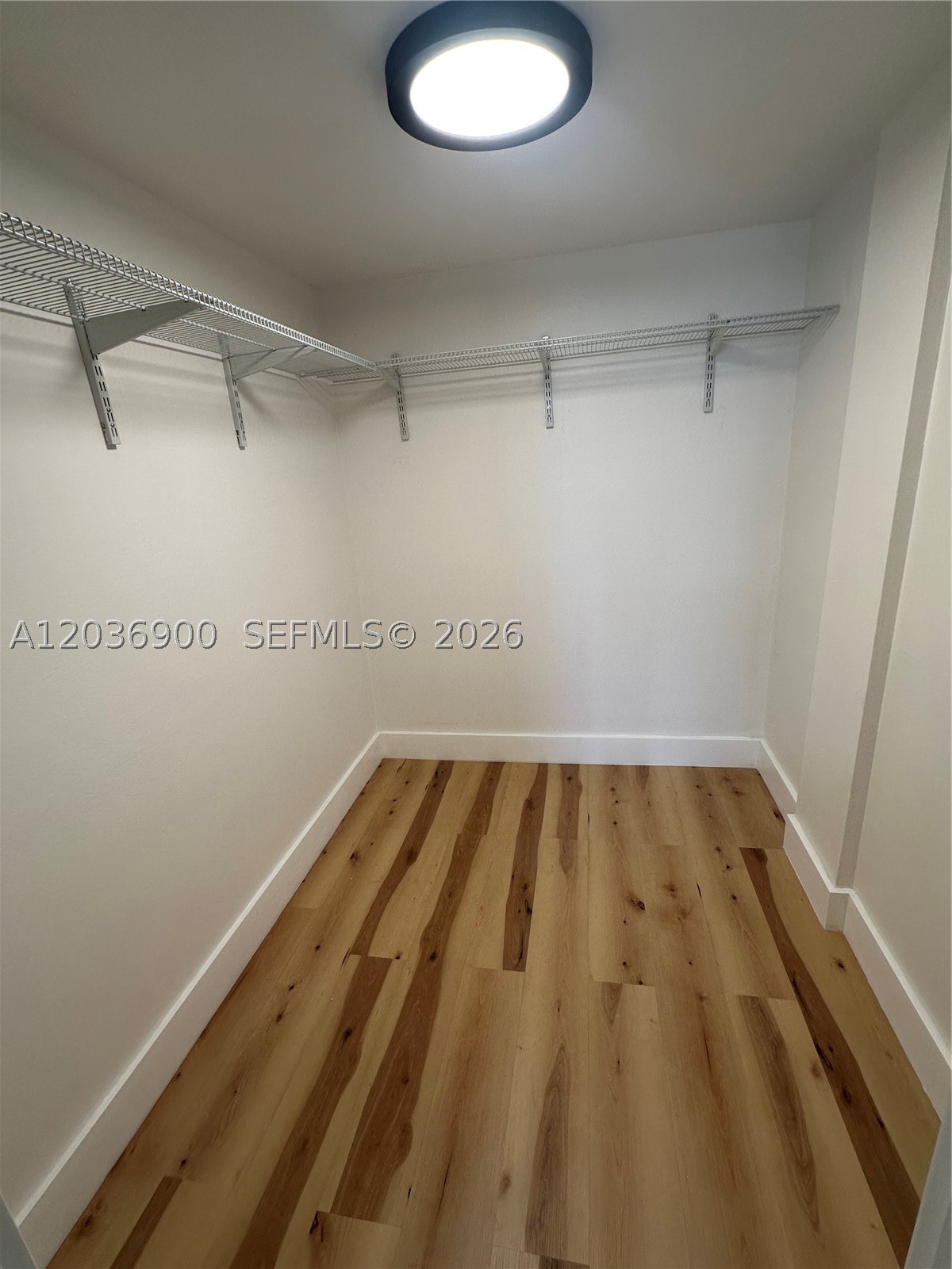 SAMARI LAKE EAST CONDO - Residential Lease