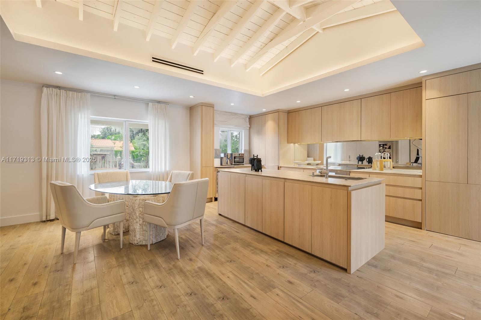 GRANADA GROVES - Residential