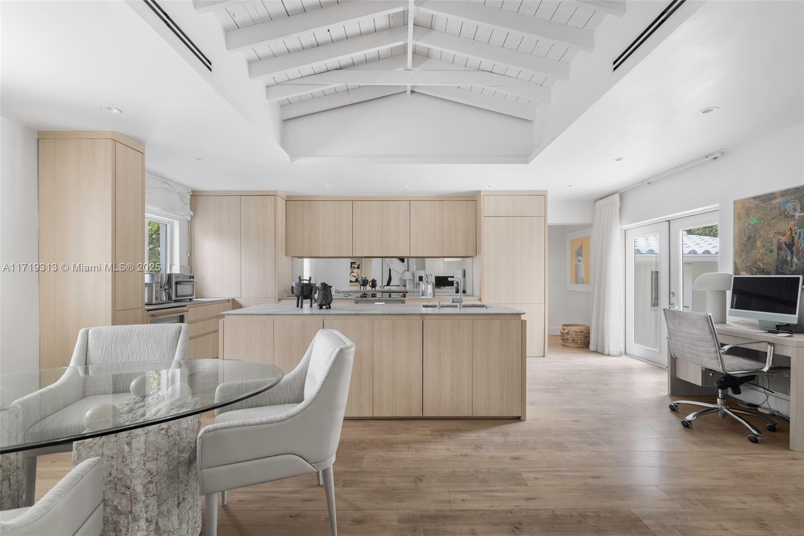 GRANADA GROVES - Residential