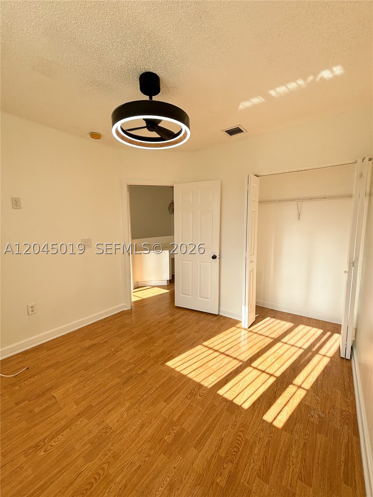 LAKES BY THE BAY SEC 12 - Residential Lease