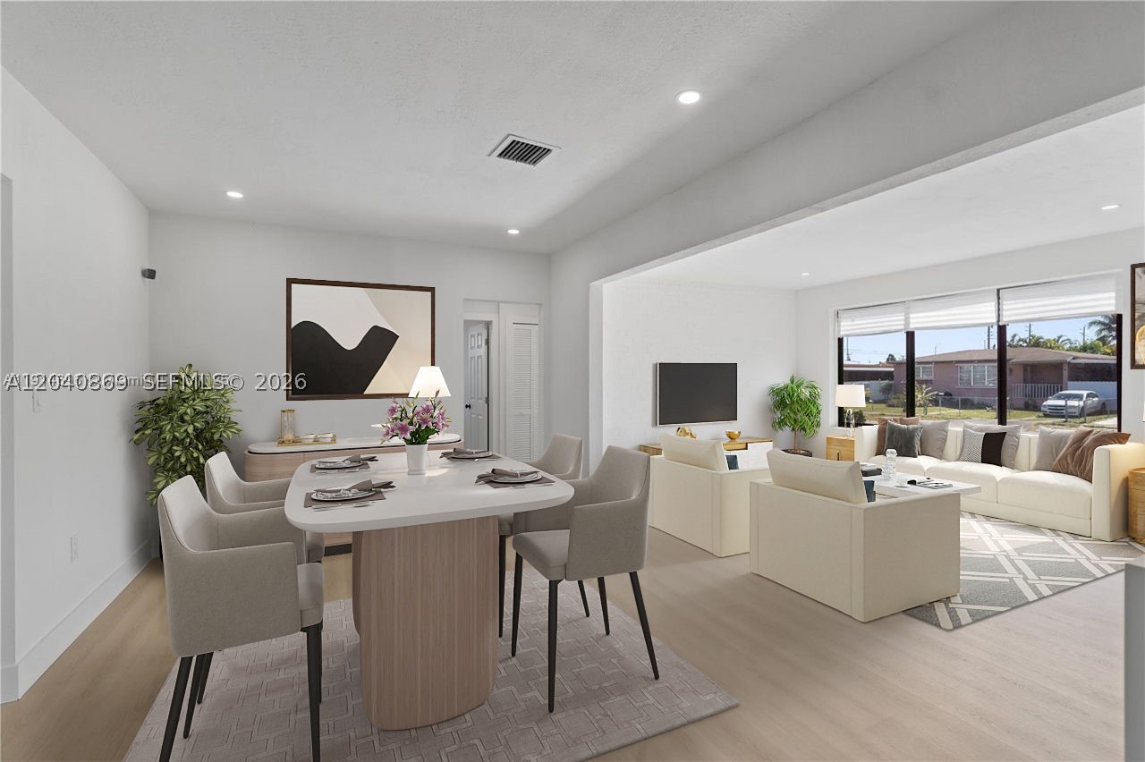 PALM ESTATES - Residential