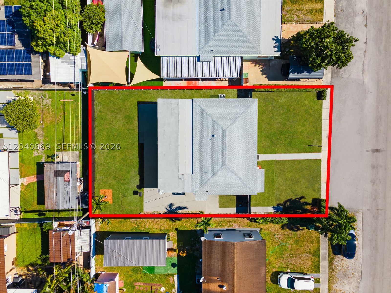 PALM ESTATES - Residential