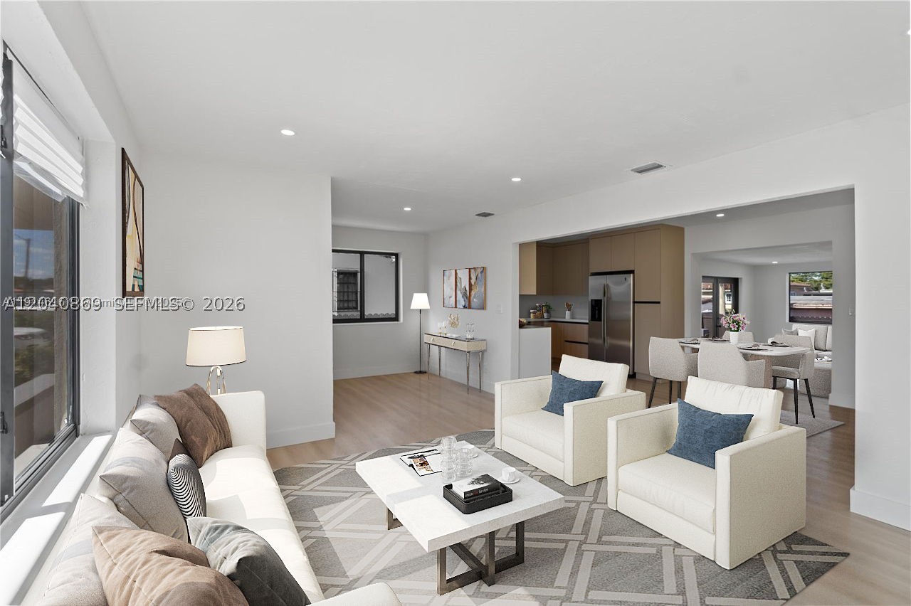 PALM ESTATES - Residential