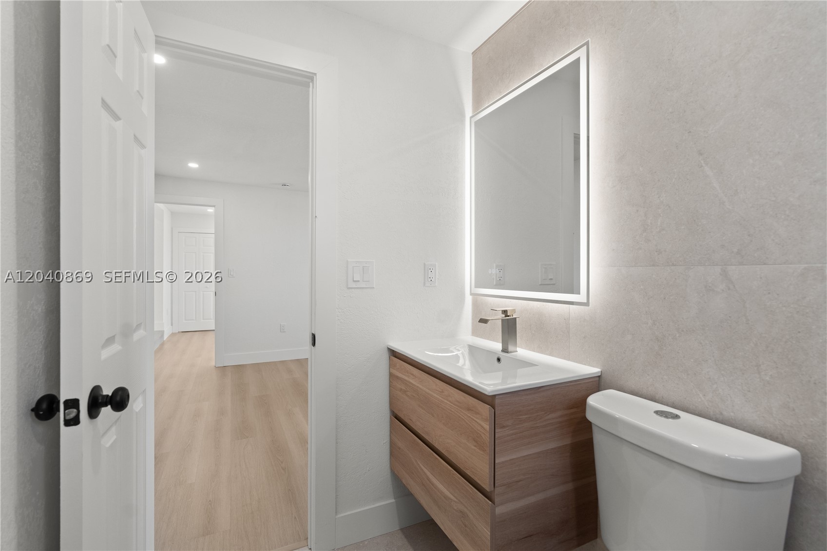 PALM ESTATES - Residential