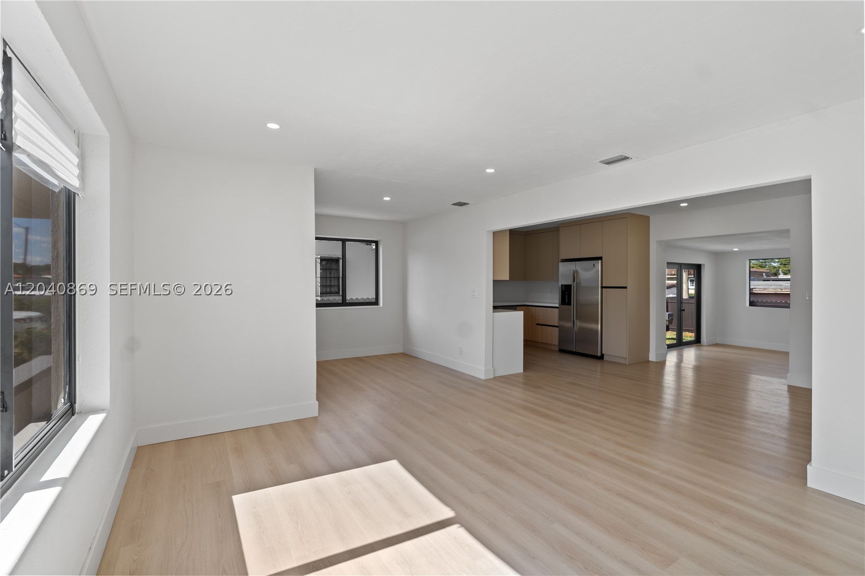 PALM ESTATES - Residential
