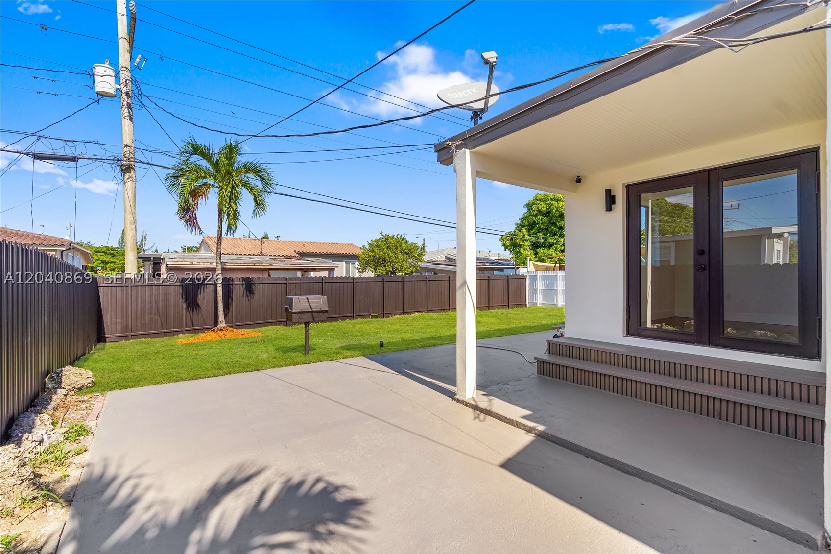 PALM ESTATES - Residential