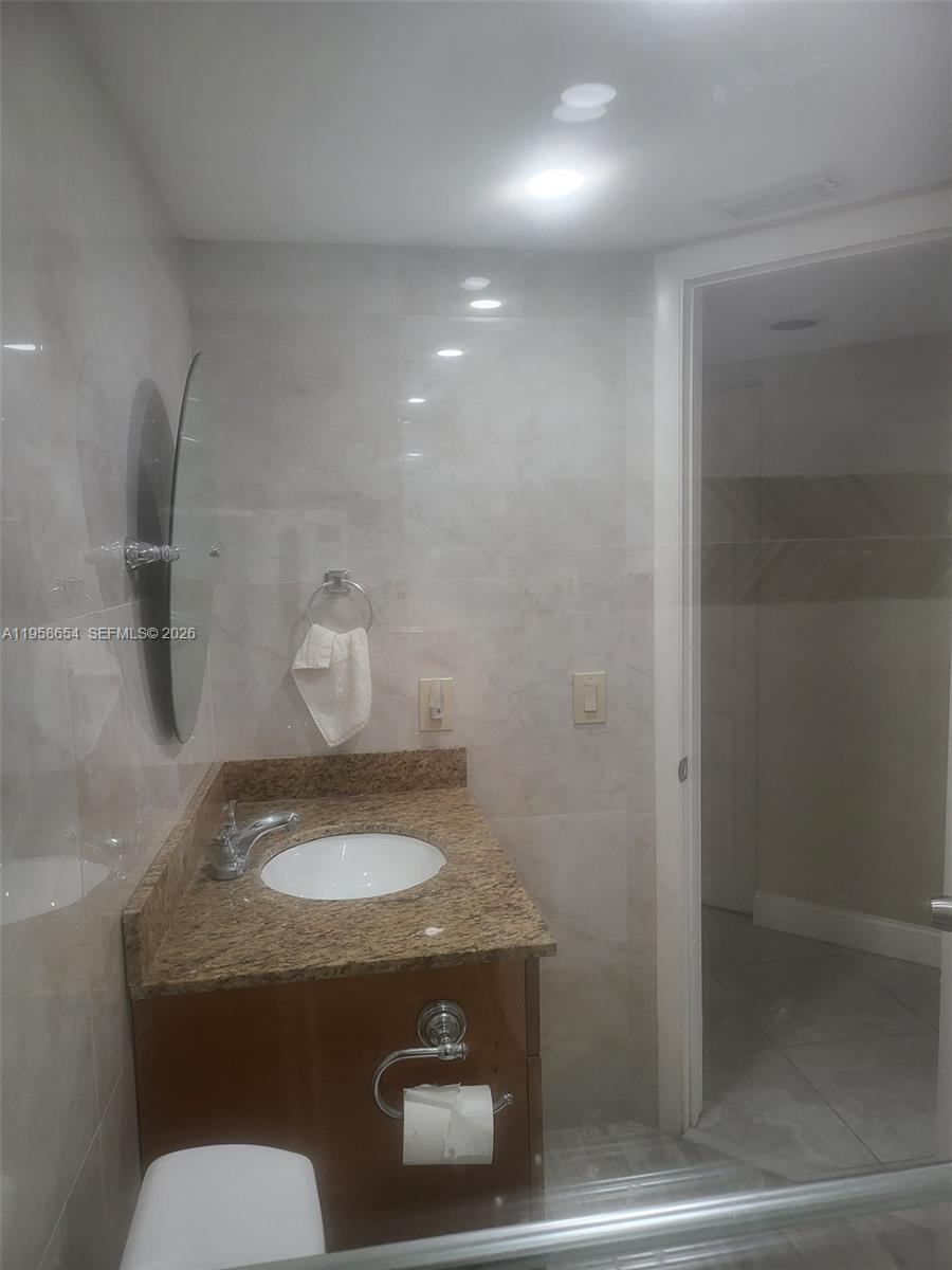 EDGEWATER CONDO - Residential