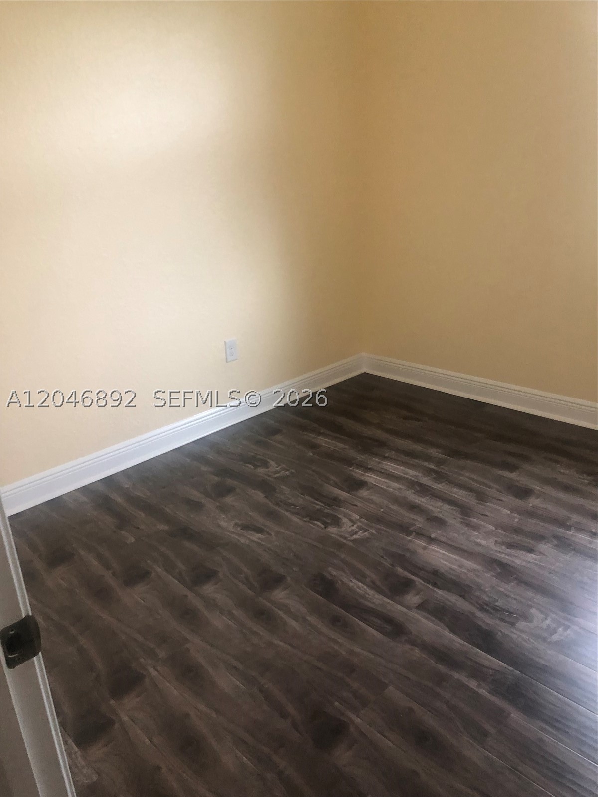 MEADOW PINES - Residential Lease