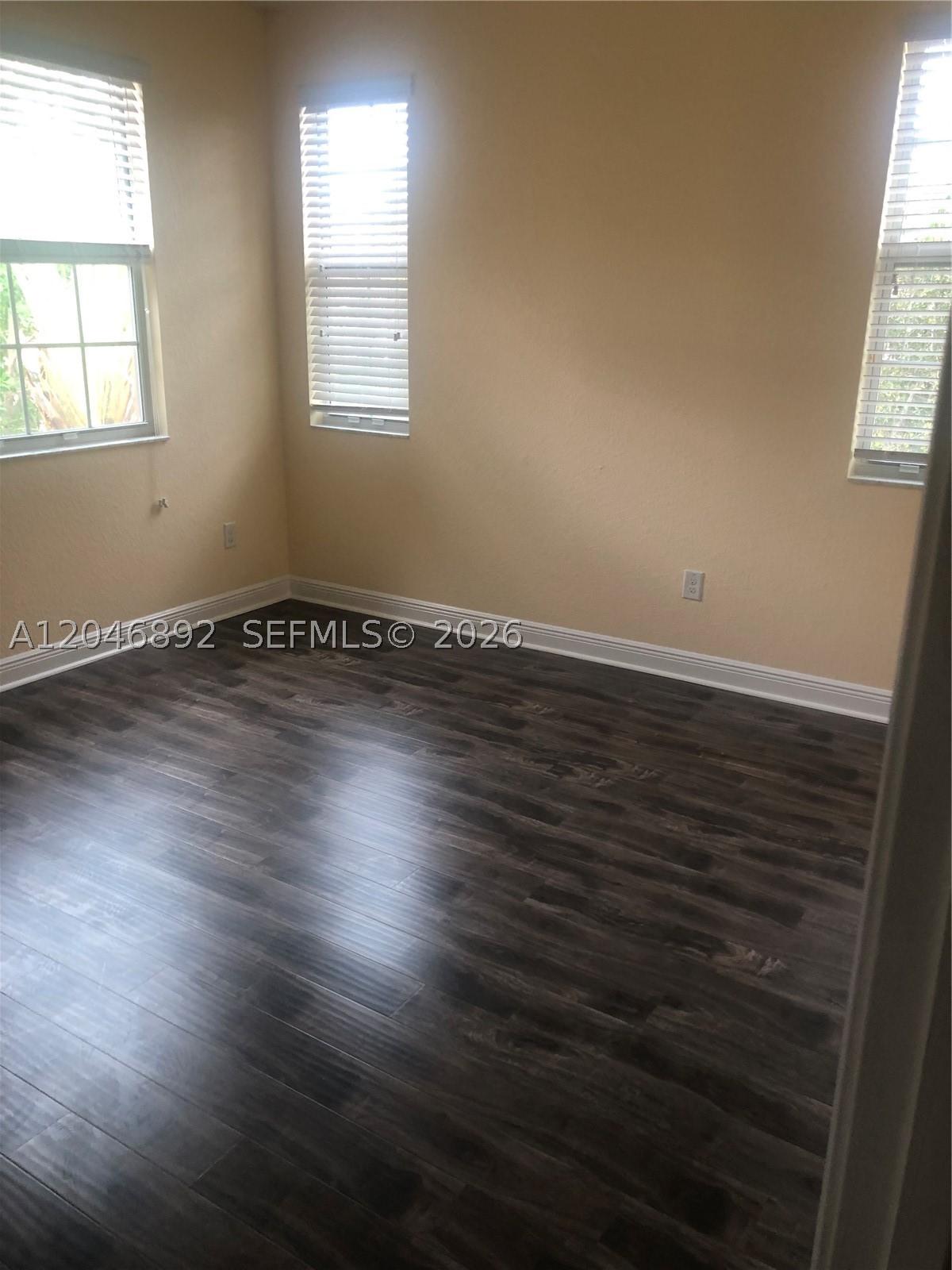 MEADOW PINES - Residential Lease