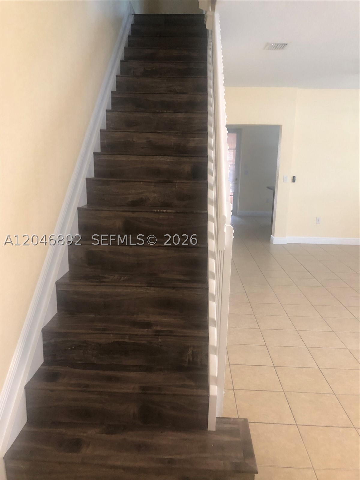 MEADOW PINES - Residential Lease