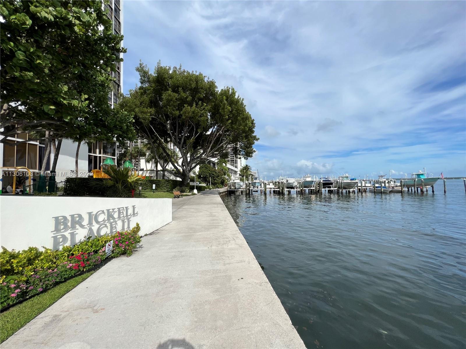 BRICKELL PLACE PHASE II C - Residential Lease