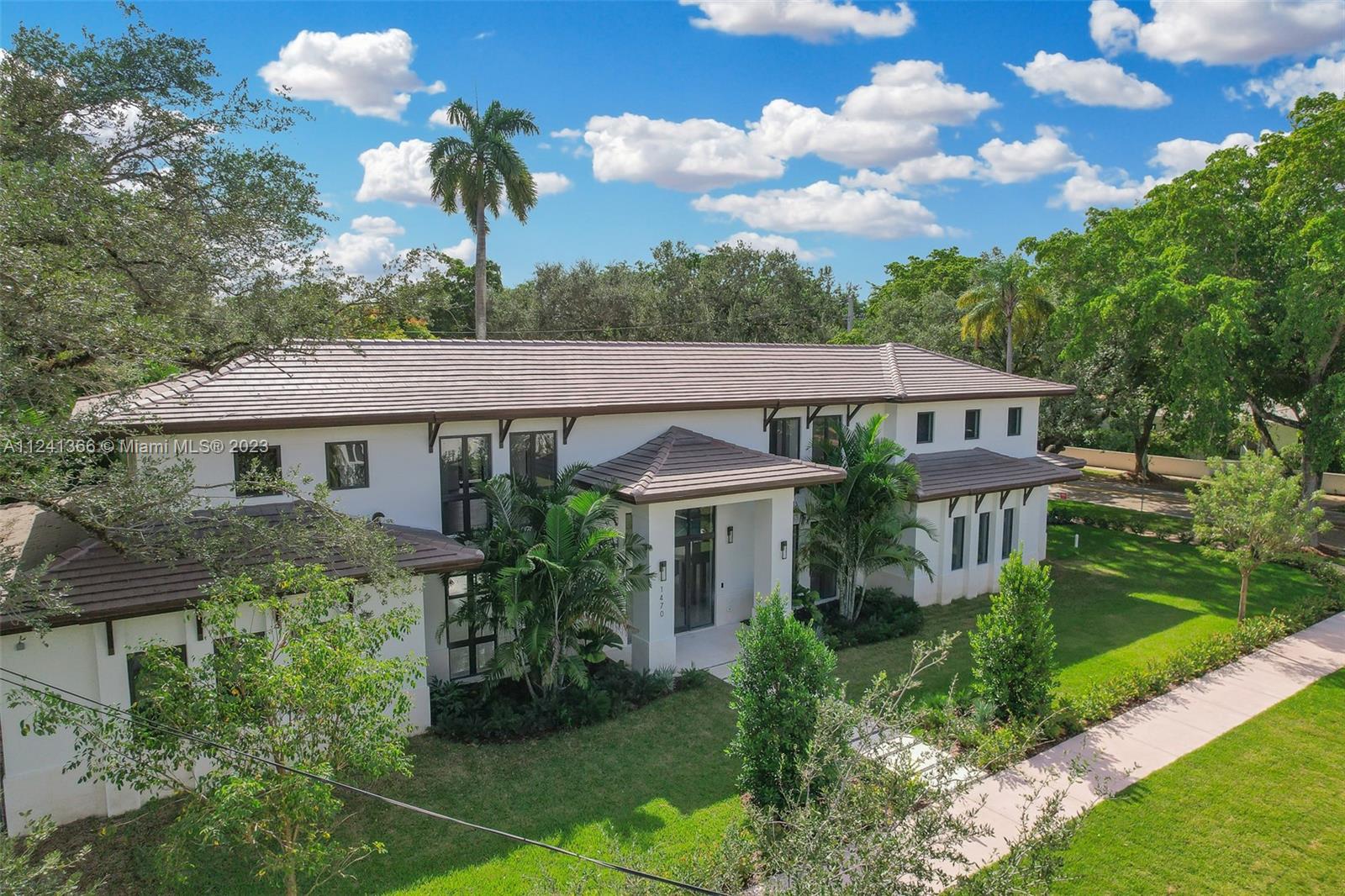CORAL GABLES RIVIERA SEC - Residential