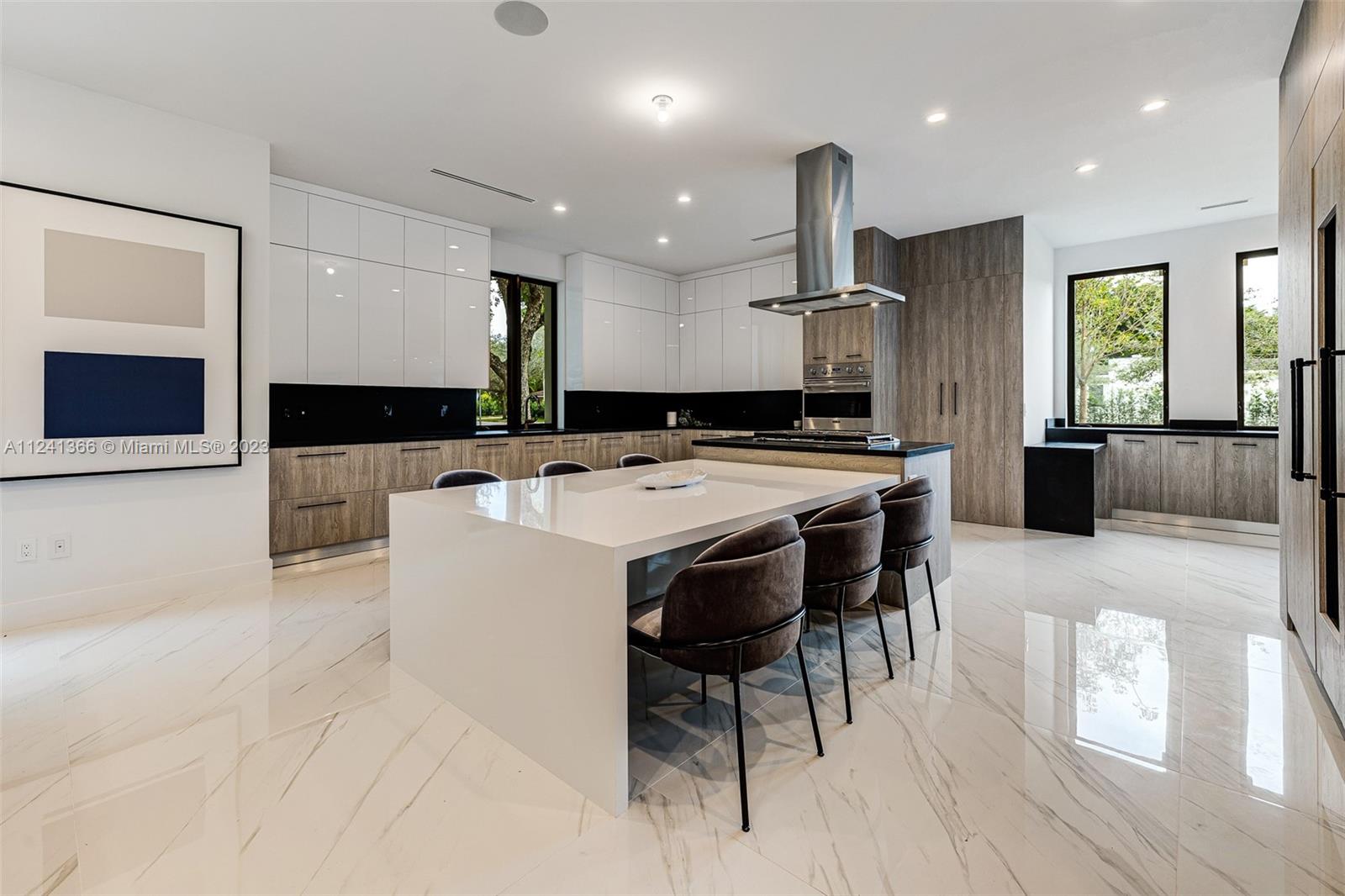 CORAL GABLES RIVIERA SEC - Residential