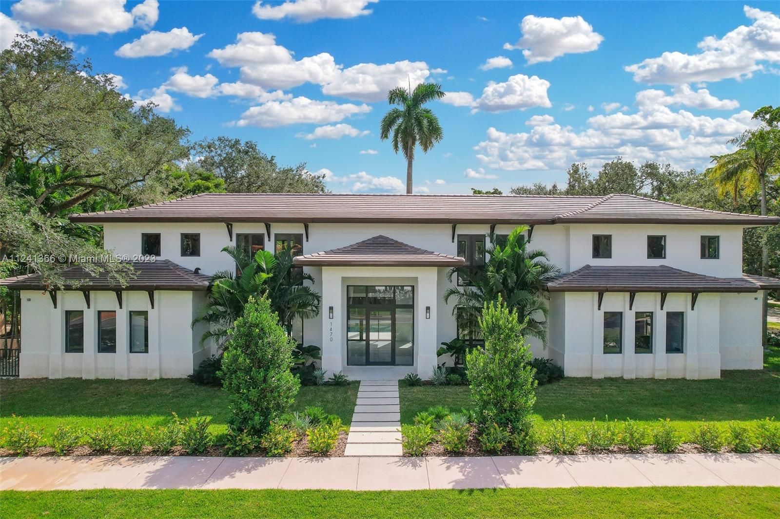 CORAL GABLES RIVIERA SEC - Residential