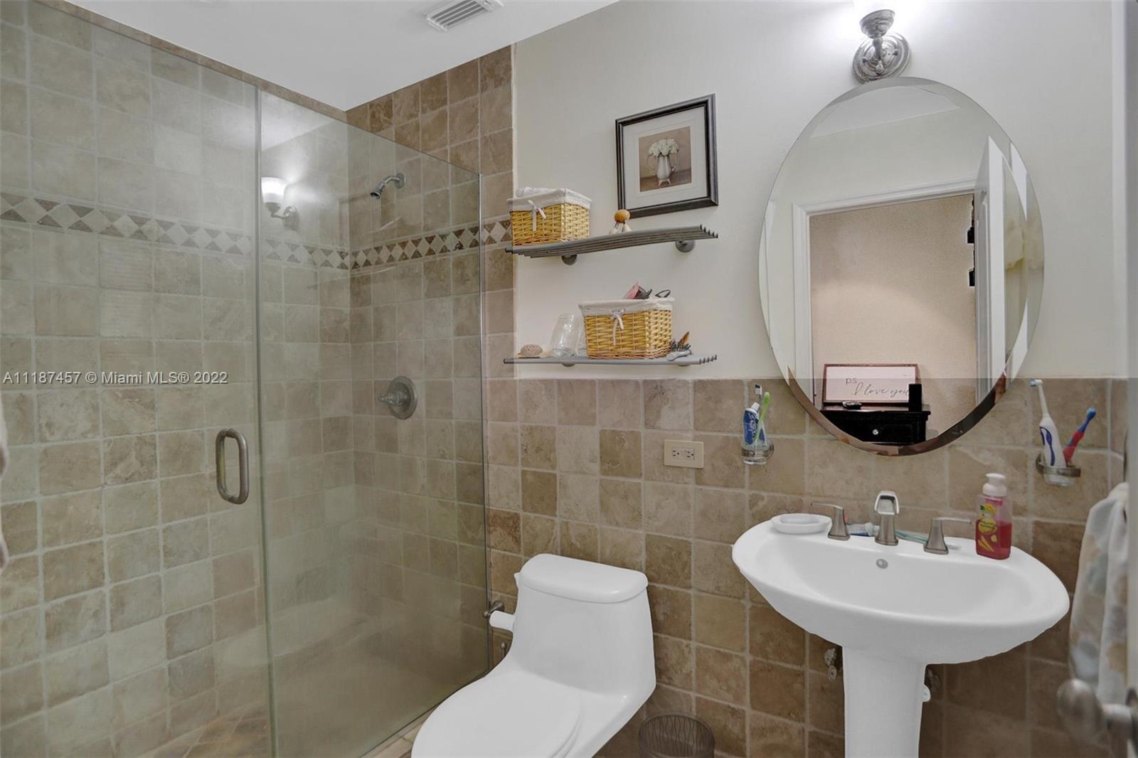 HEFTLER HOMES SEC 3 - Residential