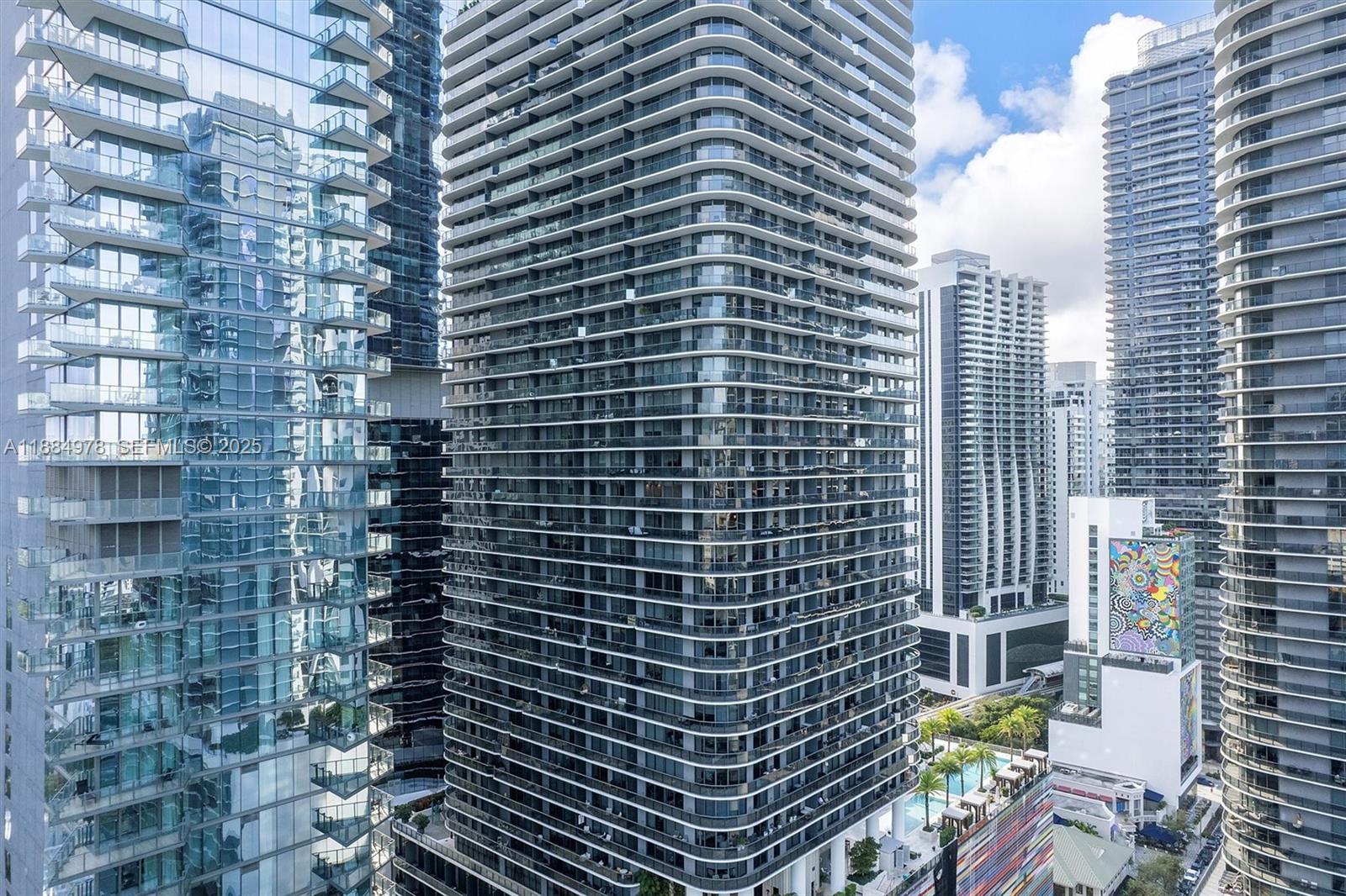 801 SMA RESIDENCES CONDO - Residential